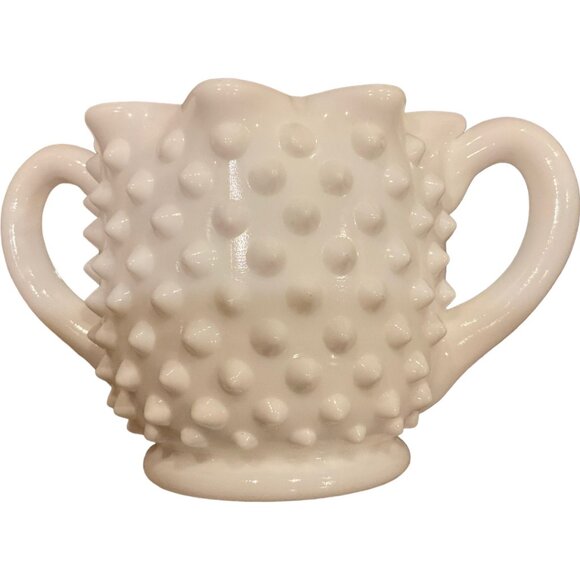 Vintage Fenton Hobnail Milk Glass Sugar and Creamer Star Pattern Shabby Chic - Picture 5 of 6